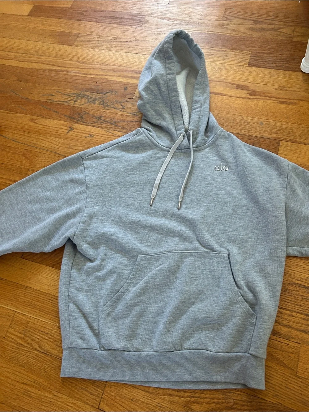ALO Yoga Women's Light Grey Crewneck Hoodie with Silver Logo